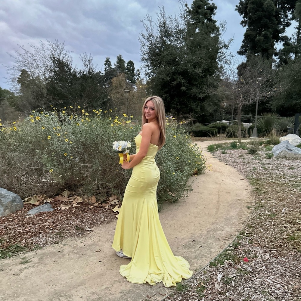 Jovani Canary Yellow Prom Dress